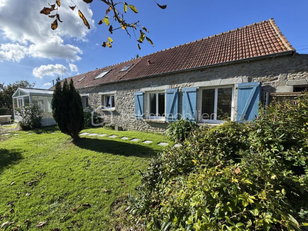 Belle maison en pierres 3 chambres + Jardin / Parking / Portail motorisé – 4 pièces – 3 chambres – 120 m²