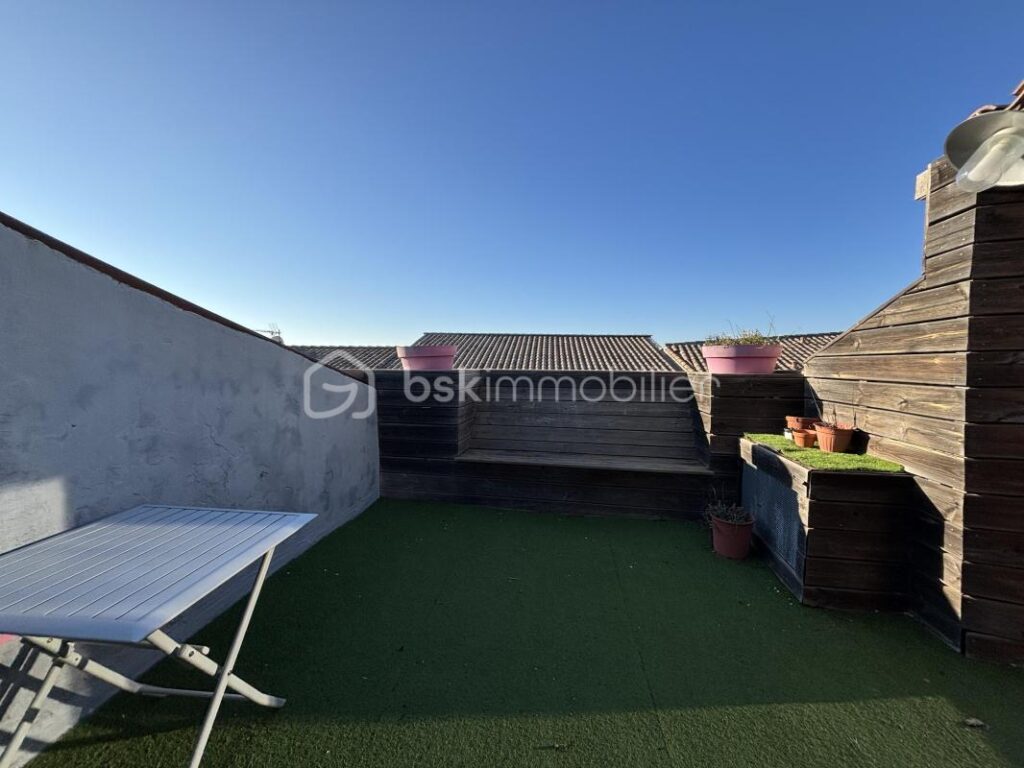 Cet immeuble est l’investissement que vous cherchez ! – 5 pièces – 3 chambres – 150 m²