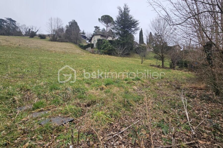 Terrain à vendre à Corenc