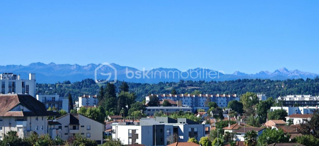 Appartement de 4 pièces, au calme, proche toutes commodités – 4 pièces – 3 chambres – 70 m²