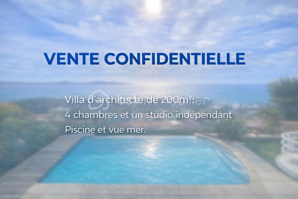 CARQUEIRANNE: VILLA D’ARCHITECTE DE 200 M2 AVEC VUE MER EXCEPTIONNELLE ET PISCINE A DEBORDEMENT – 7 pièces – 5 chambres – 200 m²