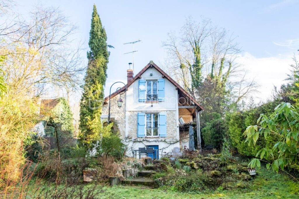🏡 Charme de la meulière et confort contemporain à Rubelles – 6 pièces – 3 chambres – 125 m²