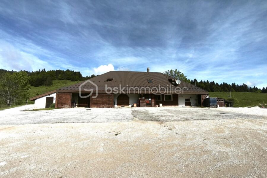 Maison à vendre à Premanon