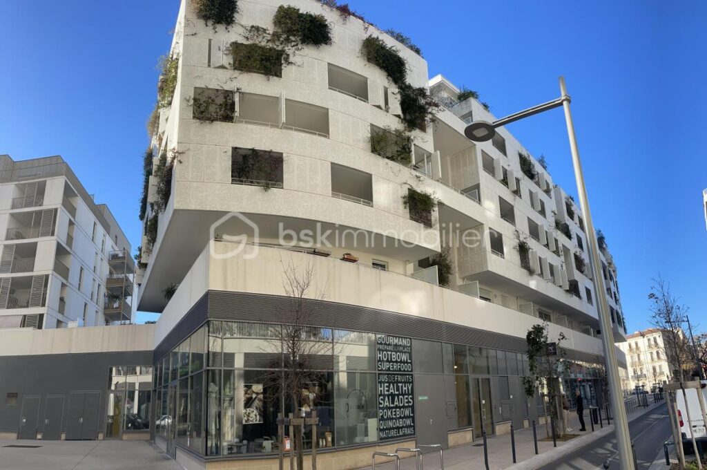 APPARTEMENT 2 pièces terrasse parking quartier Saint-Roch – 2 pièces – 1 chambre – 44 m²