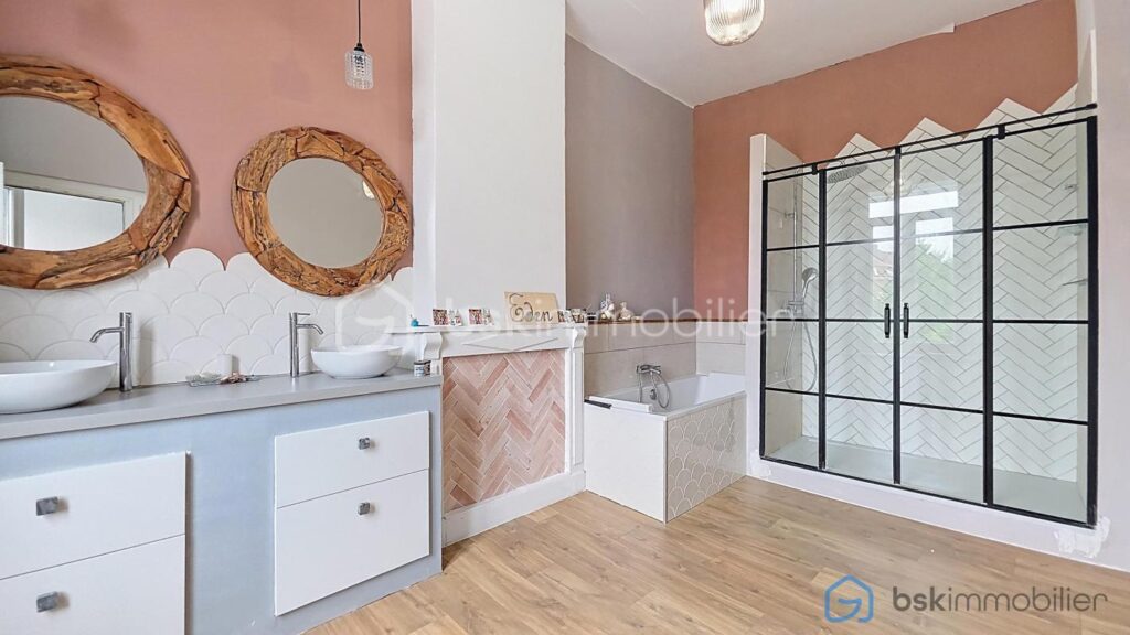 MAISON 3 CHAMBRES JARDIN 115 M2 – 5 pièces – 3 chambres – 115 m²