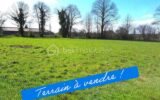 Terrain à vendre à Parce