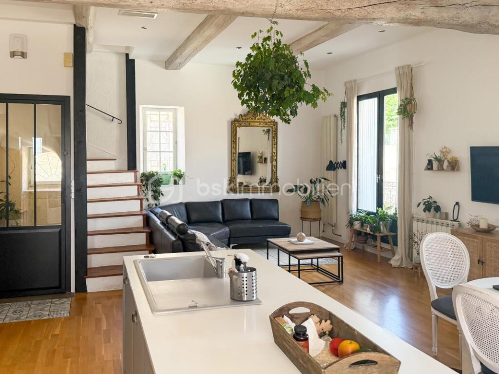 Aspiran Maison bourgeoise avec superbe vue, piscine et fort potentiel d’aménagement – 6 pièces – 5 chambres – 207 m²