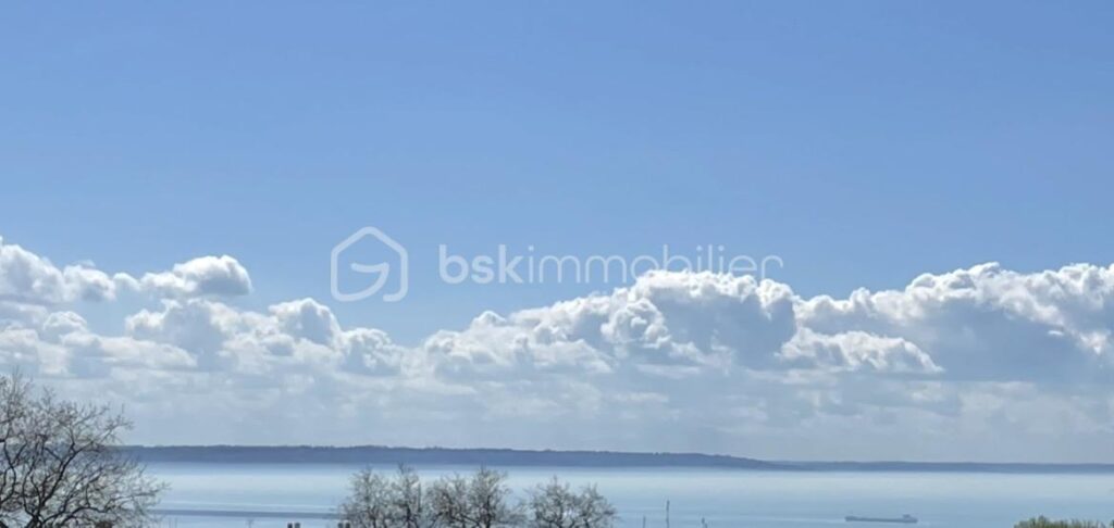 Magnifique appartement Vue Mer avec Balcon – 5 pièces – 3 chambres – 123 m²