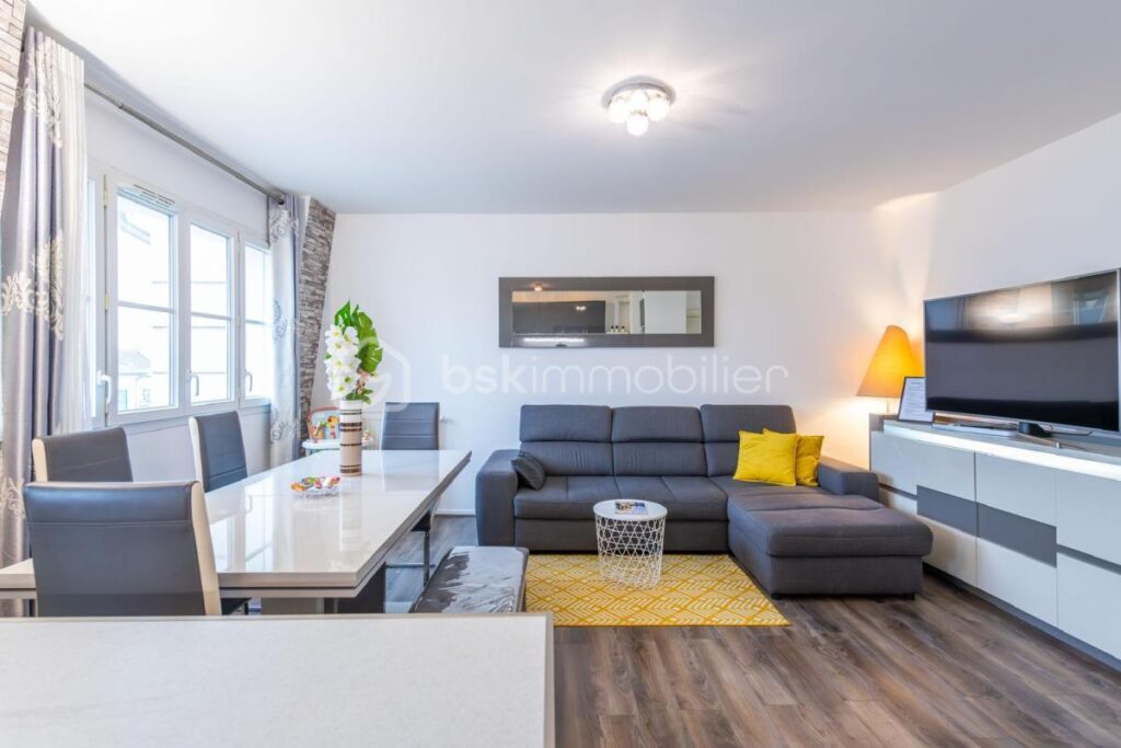 À VENDRE – Appartement 4 pièces – DPE C – Vue Disneyland – Serris (77700) – À 10 min à pied du RER – 4 pièces – 3 chambres – 79 m²