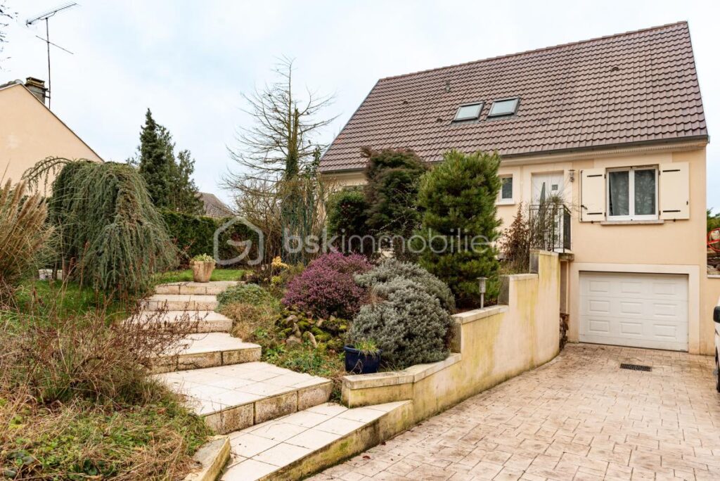 ✨ Superbe maison individuelle à Saint-Soupplets – Calme absolu en impasse ✨ – 5 pièces – 4 chambres – 127 m²