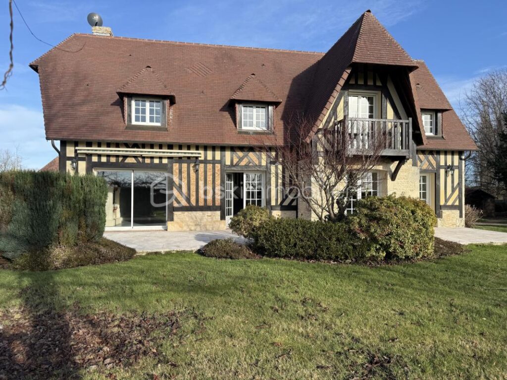 Maison de charme au cœur du Pays d’Auge – Un véritable havre de paix – 6 pièces – 4 chambres – 130 m²