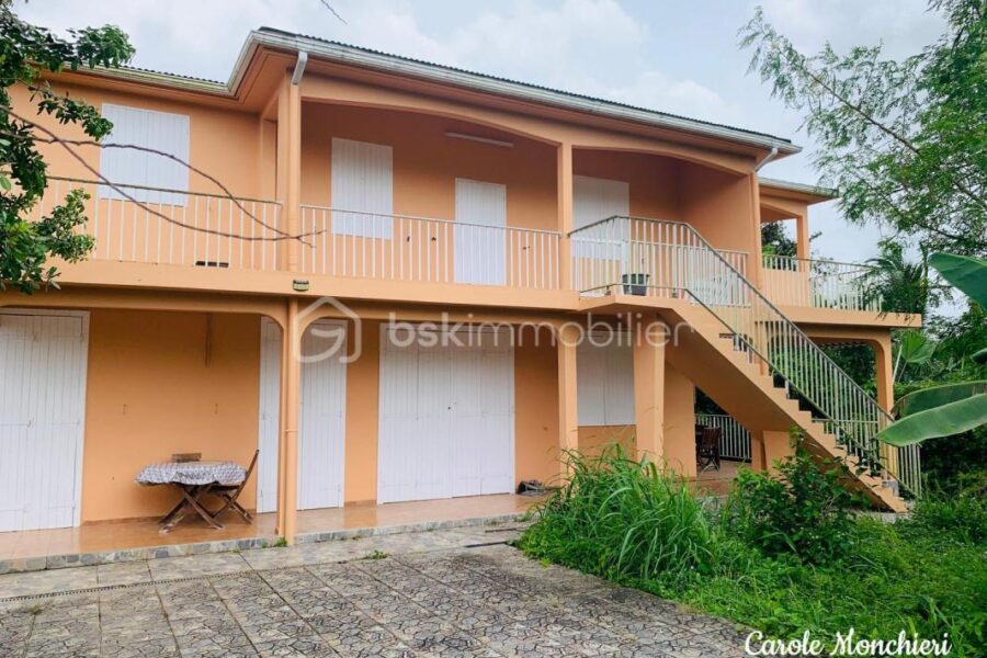 Maison à vendre à Sainte rose