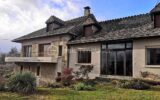 *** SUPERBE PROPRIETE DE 2875 m² 1 MAISON PRINCIPALE 1 MAISON DE VIGNE – MARVEJOLS – *** – 7 pièces – 6 chambres – 282 m²