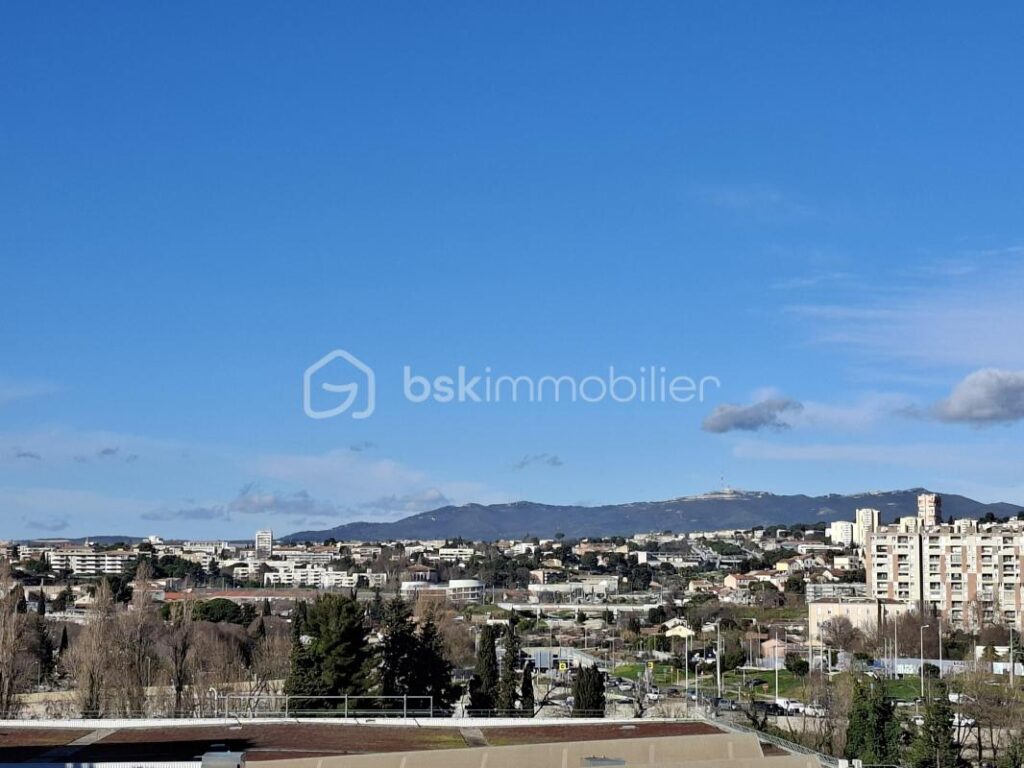 Vivez le rêve marseillais : Un havre urbain au cœur du 10e arrondissement – 3 pièces – 2 chambres – 52 m²