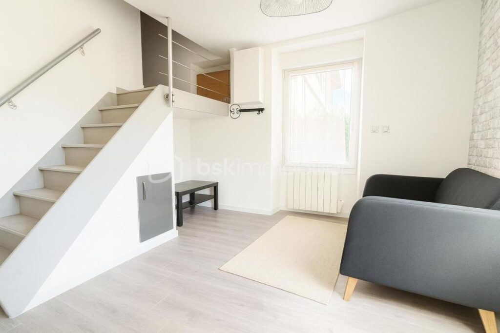 🏡 Maison de Village Rénovée – Cognin-les-Gorges (38470) – 4 pièces – 3 chambres – 70 m²