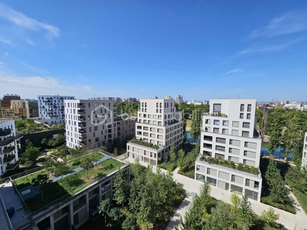 Appartement Duplex F3 2023 bord du canal 2 terrasses parking – 3 pièces – 2 chambres – 63 m²