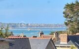 A Lancieux – Proche de la plage – Superbe appartement de 98,90 m² avec garage et parking – 5 pièces – 4 chambres – 98 m²