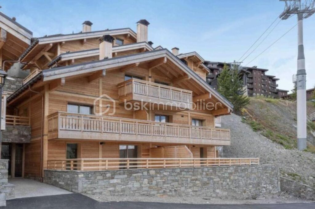APPARTEMENT PRESTIGE MERIBEL 106 M2 – 4 pièces – 3 chambres – 105 m²