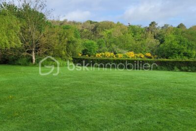 Très beau terrain à St THURIAL – NR pièces – NR chambres – 838 m²