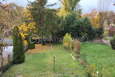 APPARTEMENT + GARAGE à ST CYR SUR LOIRE – 1 pièce – 1 chambre – 33 m²