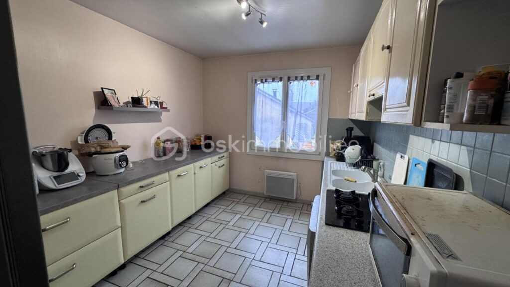 PAVILLON – 5 pièces – 3 chambres – 134 m²