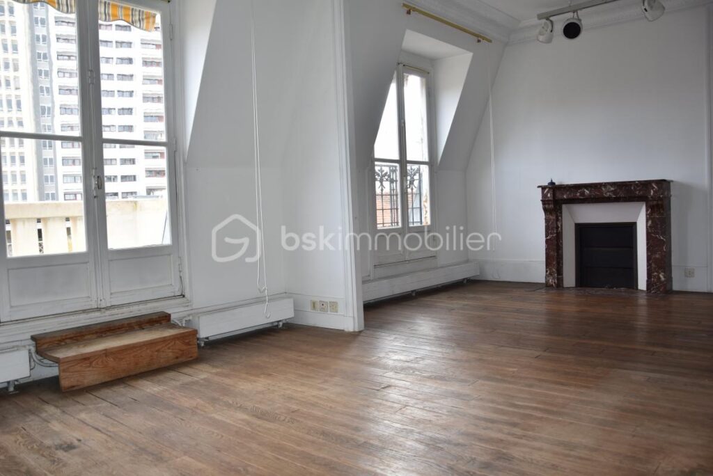 5 PIECES – RUE CASTAGNARY – PARIS 15 – 5 pièces – 3 chambres – 77 m²