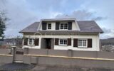 Maison Individuelle rénovée 5 pièces avec Sous-Sol Complet, garage et jardin – Nouzonville – 5 pièces – 4 chambres – 121 m²