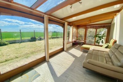 Maison familiale de 180 m² au calme avec grand jardin de 1000 m² au coeur de la Beauce – 8 pièces – 5 chambres – 180 m²