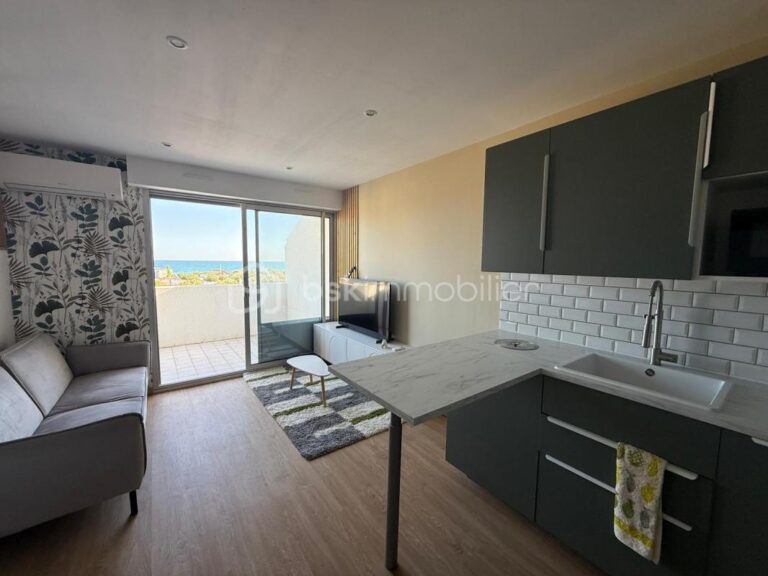 Coup de coeur Frontignan Plage : Appartement de 28,55m2 avec vue mer – 2 pièces – 1 chambre – 28 m²