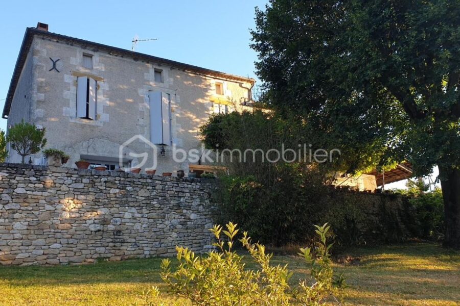 Maison à vendre à Sainte foy la grande