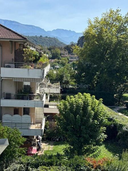 Appartement à vendre à Claix