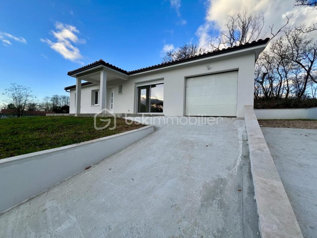 Maison de 2024– Quartier calme – 4 pièces – 3 chambres – 107 m²