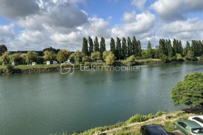 IMMEUBLE – 7 pièces – NR chambres – 280 m²