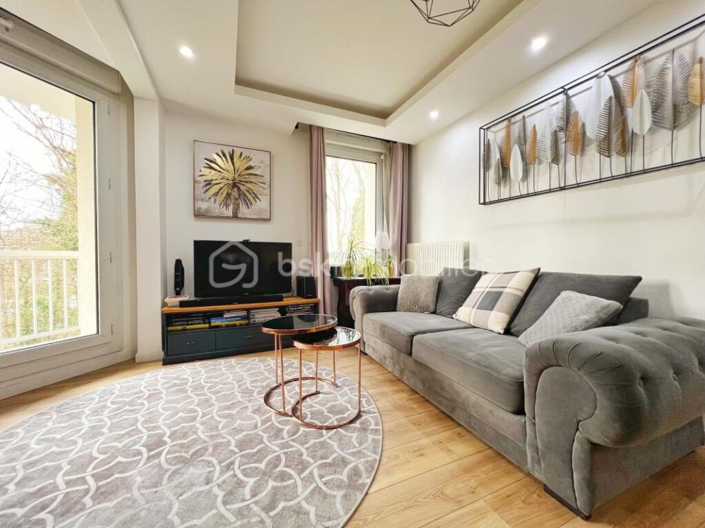 Votre nouveau coup de coeur dans un cadre verdoyant ! – 4 pièces – 3 chambres – 82 m²