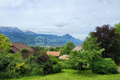 Terrain viabilisé à visiter sans attendre ! – NR pièces – NR chambres – 964 m²