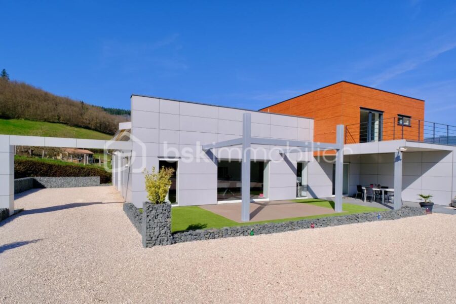 Maison à vendre à Chambost allieres