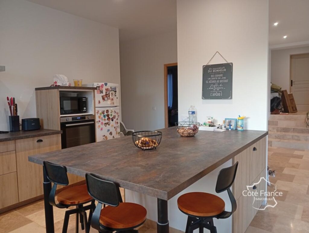 Villa moderne (2023) de plain-pied avec 4 chambres et vue im – 5 pièces – 4 chambres – 165 m²