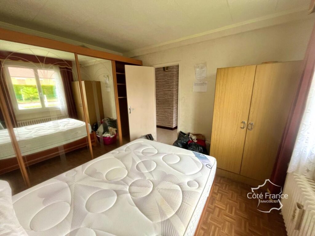 Très belle Maison familiale de 135 m2 avec vaste terrain arb – 6 pièces – 5 chambres – 135 m²