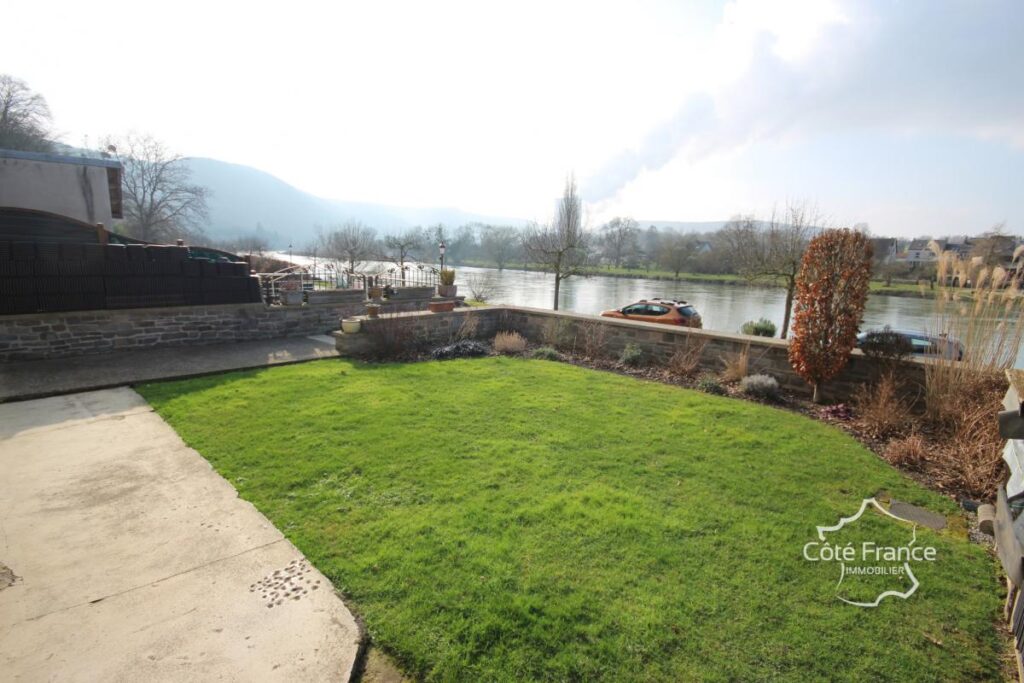 CHOOZ Maison 3 façades entièrement rénovée, belle opportunit – 3 pièces – 2 chambres – 99 m²