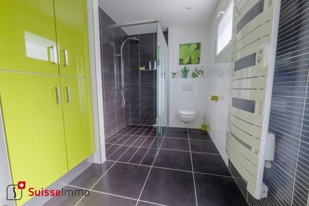 Maison récente lumineuse 162 m² sur parc paysager de 2 000 m², proximité de la Suisse – 6 pièces – 2 chambres – 162 m²