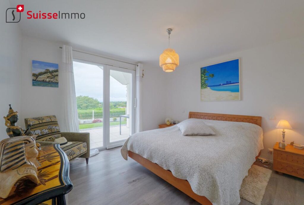 Maison d’architecte 7 pièces 207 m2 – 7 pièces – 5 chambres – 207 m²