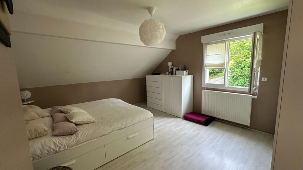 Maison Audincourt 6 pièce(s) 130 m2 – 6 pièces – 4 chambres – 130 m²