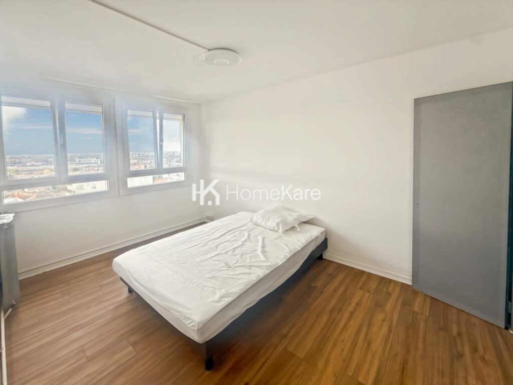 Appartement T4 de 71m² en dernier étage – 4 pièces – 3 chambres – 71 m²