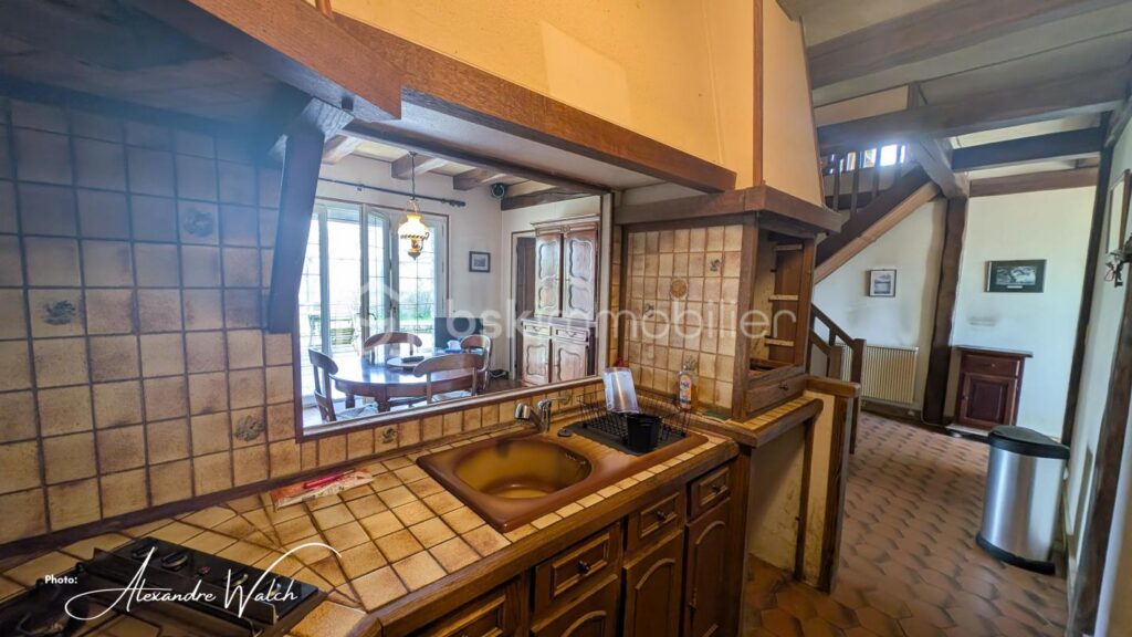 Charmante Maison de caractère à Rénover – Opportunité Unique ! – 7 pièces – 5 chambres – 198 m²