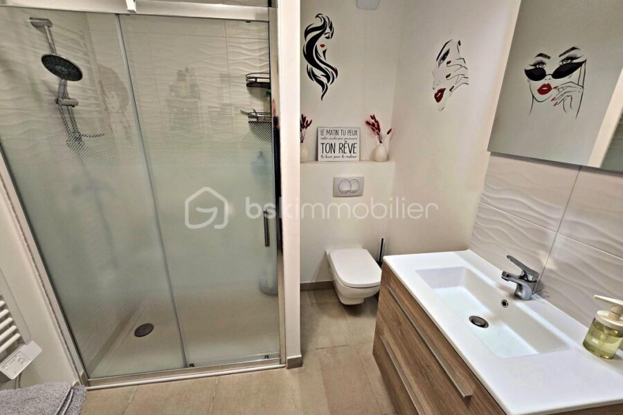 Appartement à vendre à Carry le rouet