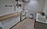 2 immeubles à rénover de 800m² avec cours, terrasse et balcon – NR pièces – NR chambres – 200 m²