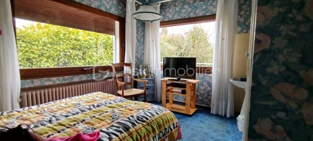 Maison à fort potentiel rare à la vente – 10 pièces – 5 chambres – 136 m²