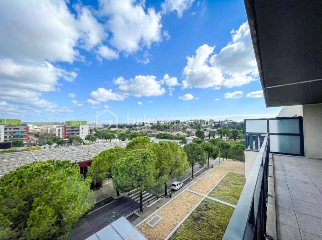 T3 Montpellier Malbosc – Dernier étage – Terrasse 20m² sans vis-à-vis – 2 parkings – Rénové – Tramway – 3 pièces – 2 chambres – 57 m²