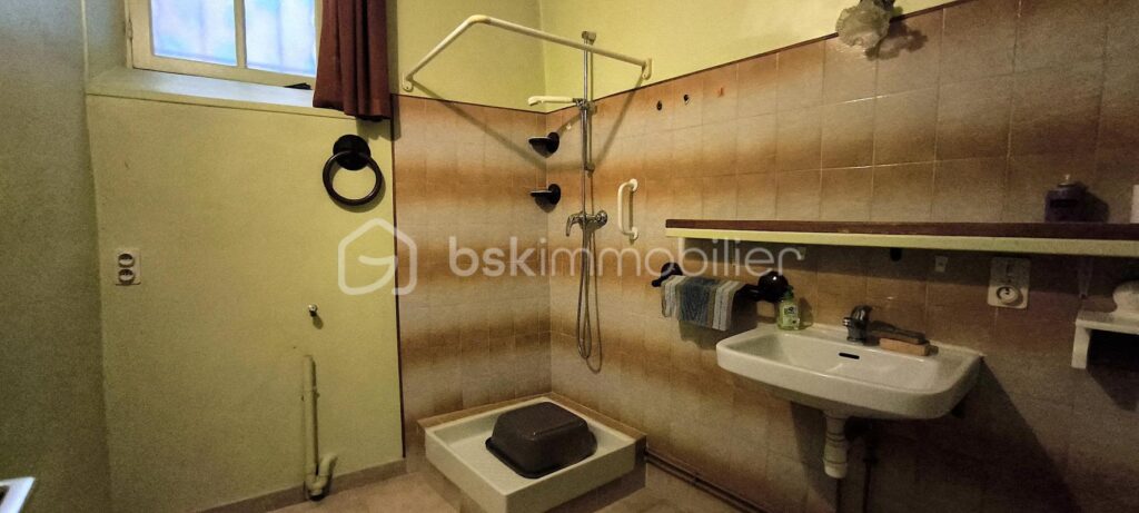 Achat appartement de 71 m2 , en plein centre de Lambesc – 2 pièces – 1 chambre – 71 m²