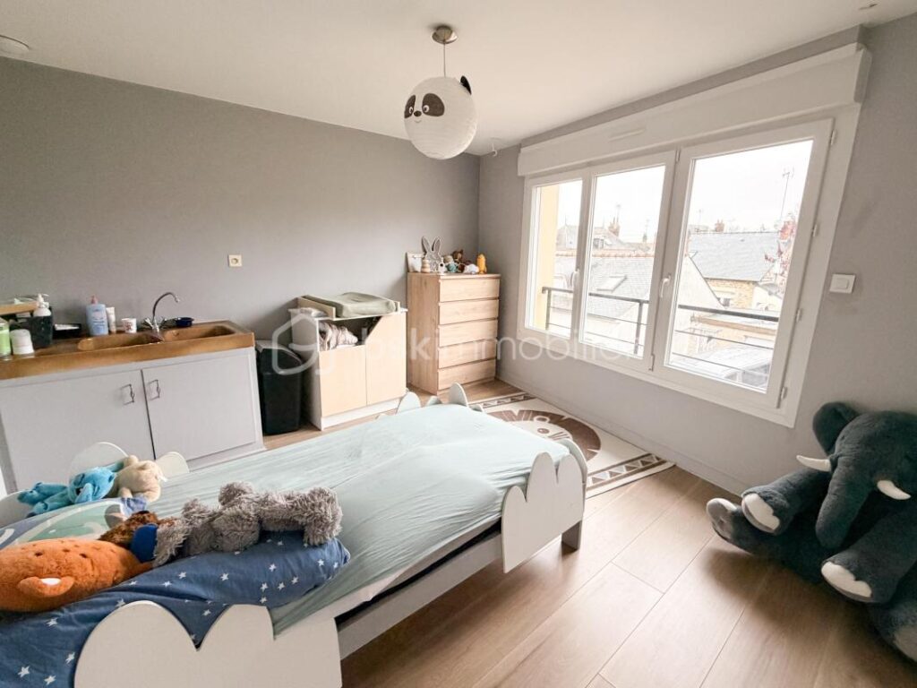 En Exclusivité, Maison de ville de 131m2 – 5 pièces – 3 chambres – 131 m²